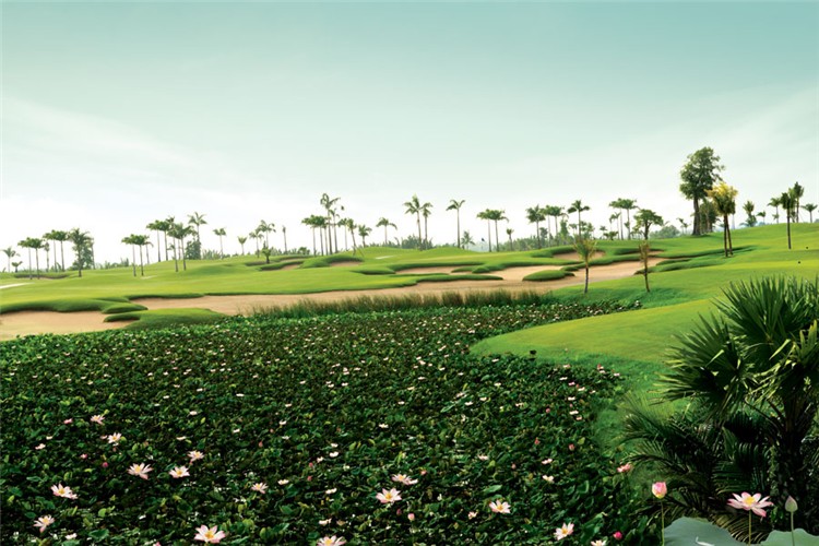 Emerald Country Club (